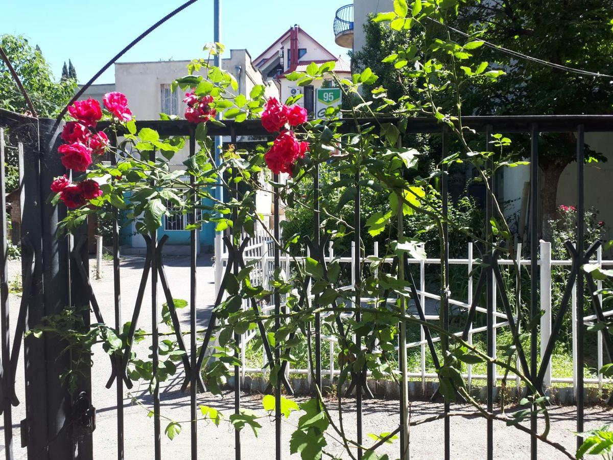 Aparthotel Agmashenebeli95 Tiflis Exterior foto